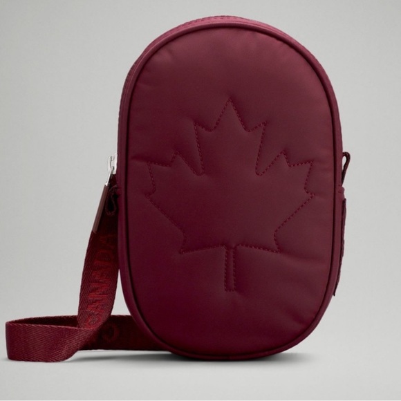 Lululemon Future Legacy Bag Red Merlot - Picture 2 of 10